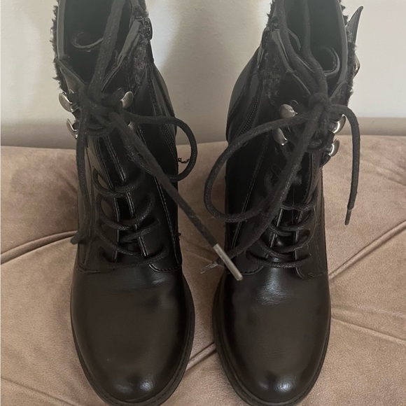 💥HP 💥 Size 5.5 Self Esteem Black Ankle Boots in good condition - Picture 4 of 8